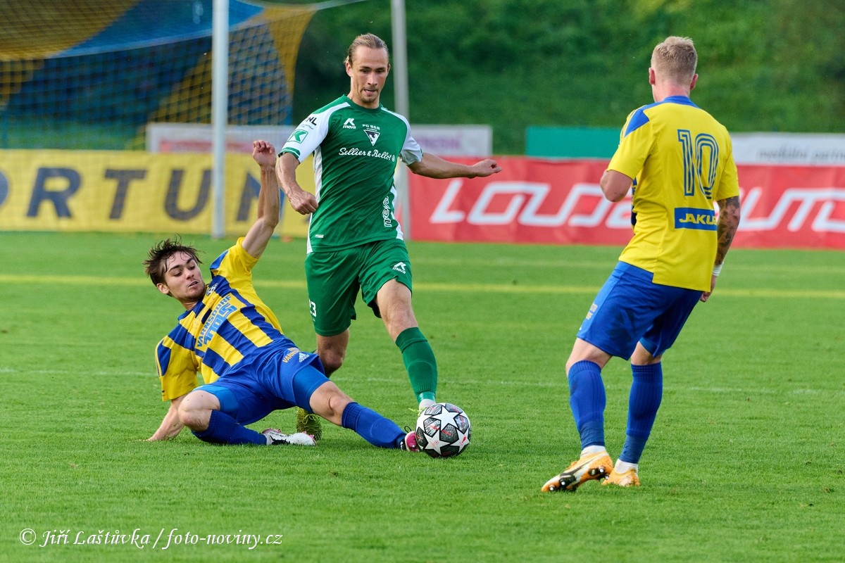 FK Varnsdorf - FC Sellier & Bellot Vlašim 3:1 (2:0) - 12.9.2021 - Varnsdorf