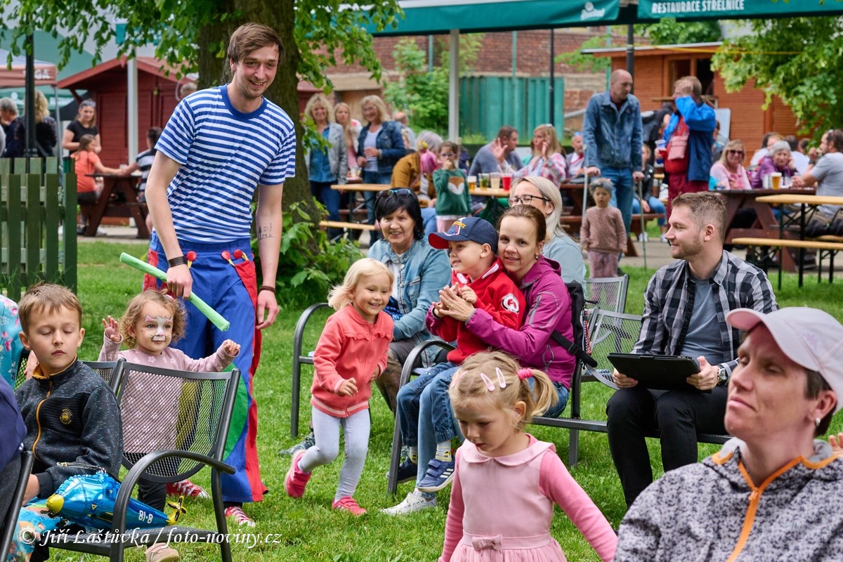 Dětský den - veřejné kulturní odpoledne - DK Rumburk - 1.6.2022